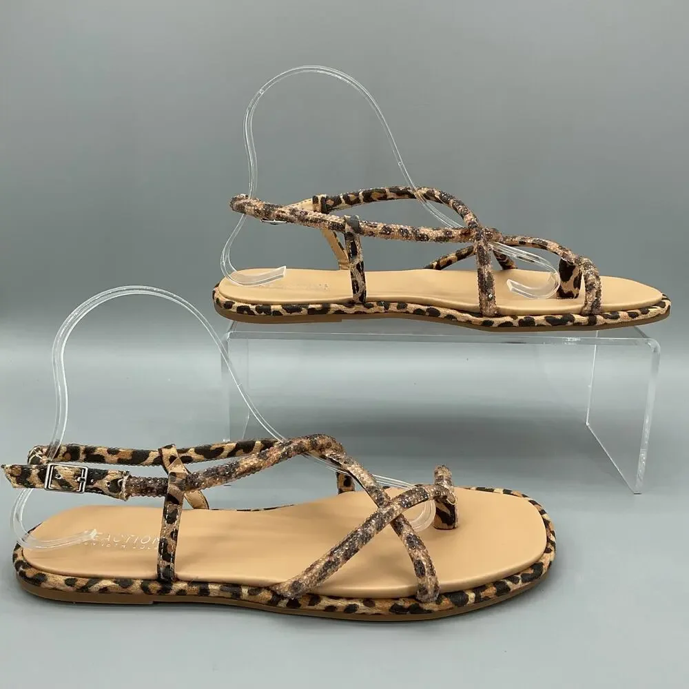 NEW Kenneth Cole Reaction Women’s Waltz Strappy Flat Sandals Leopard Size 6.5M